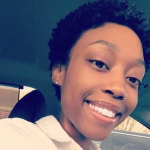 Meet your Posher, Felicia